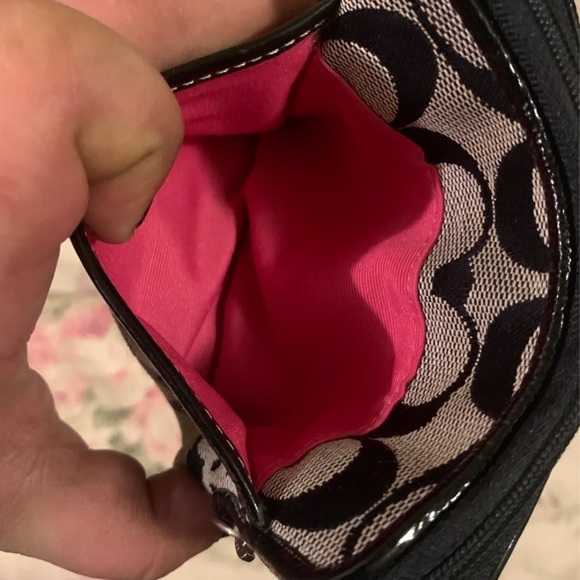 Coach Wallet - Picture 3 of 6